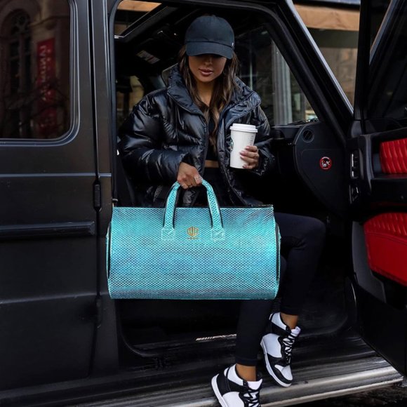 MODOKER BAG - Carry on Modocker Bag for Travel - Garment Bag - Duffel Bag - Picture 6 of 10